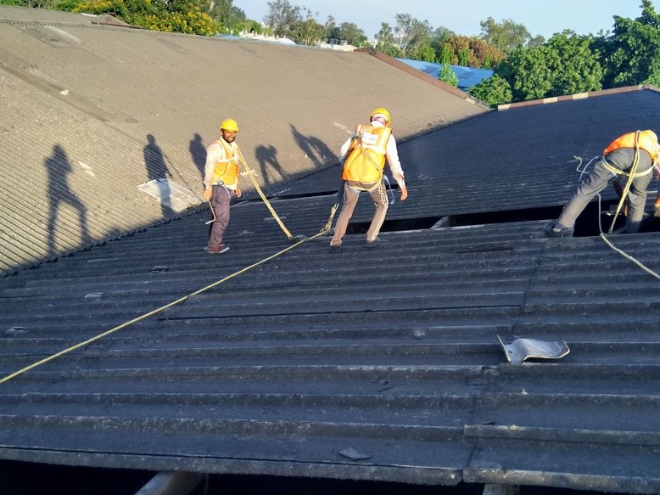 re roofing 2