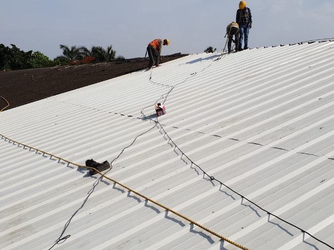 roof installation 9
